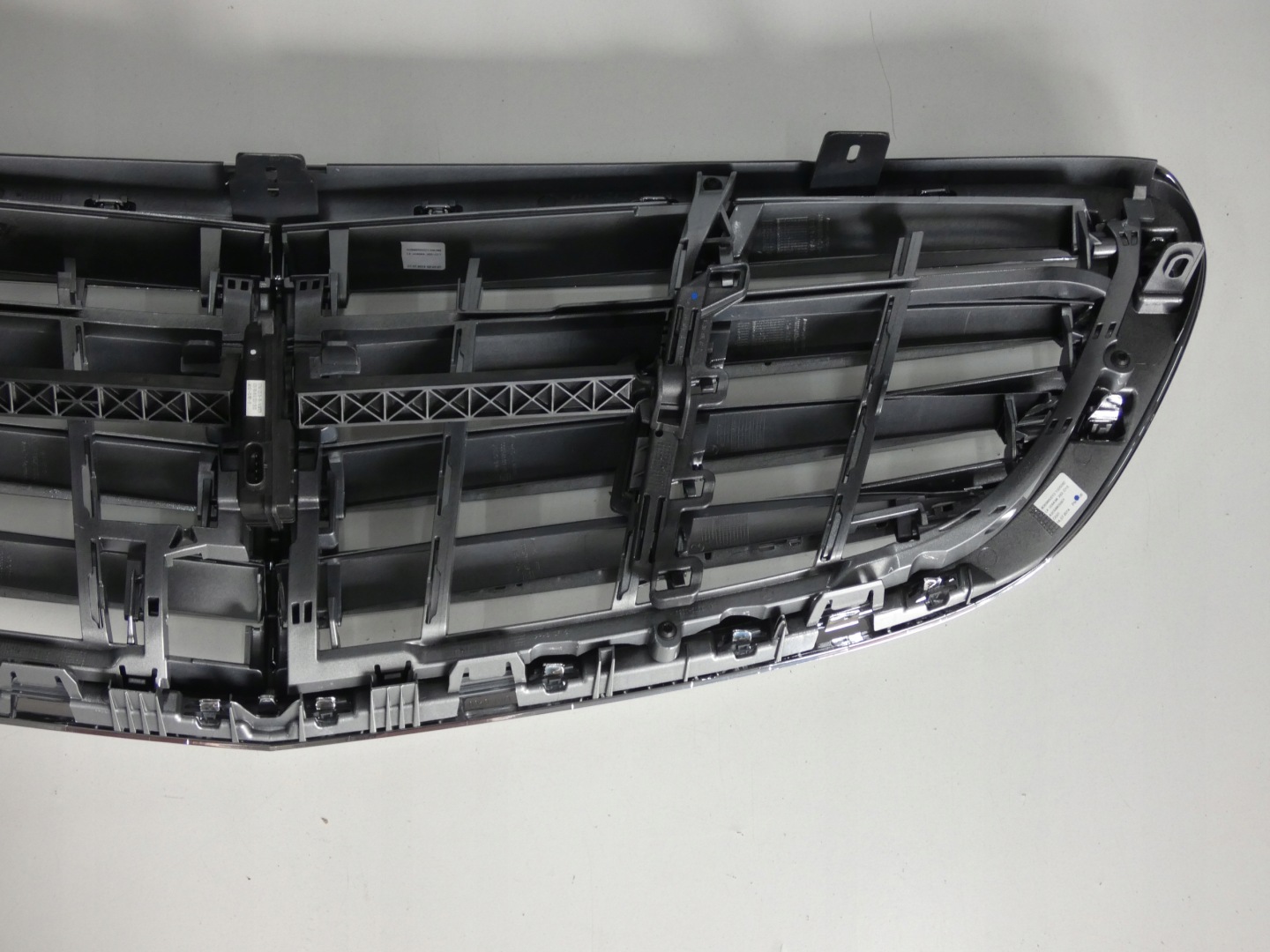 Mercedes-Benz C-Klasse W205 Kühlergrill FRONTGRILL Kühlergitter A2058801516 - Thumbnail 7