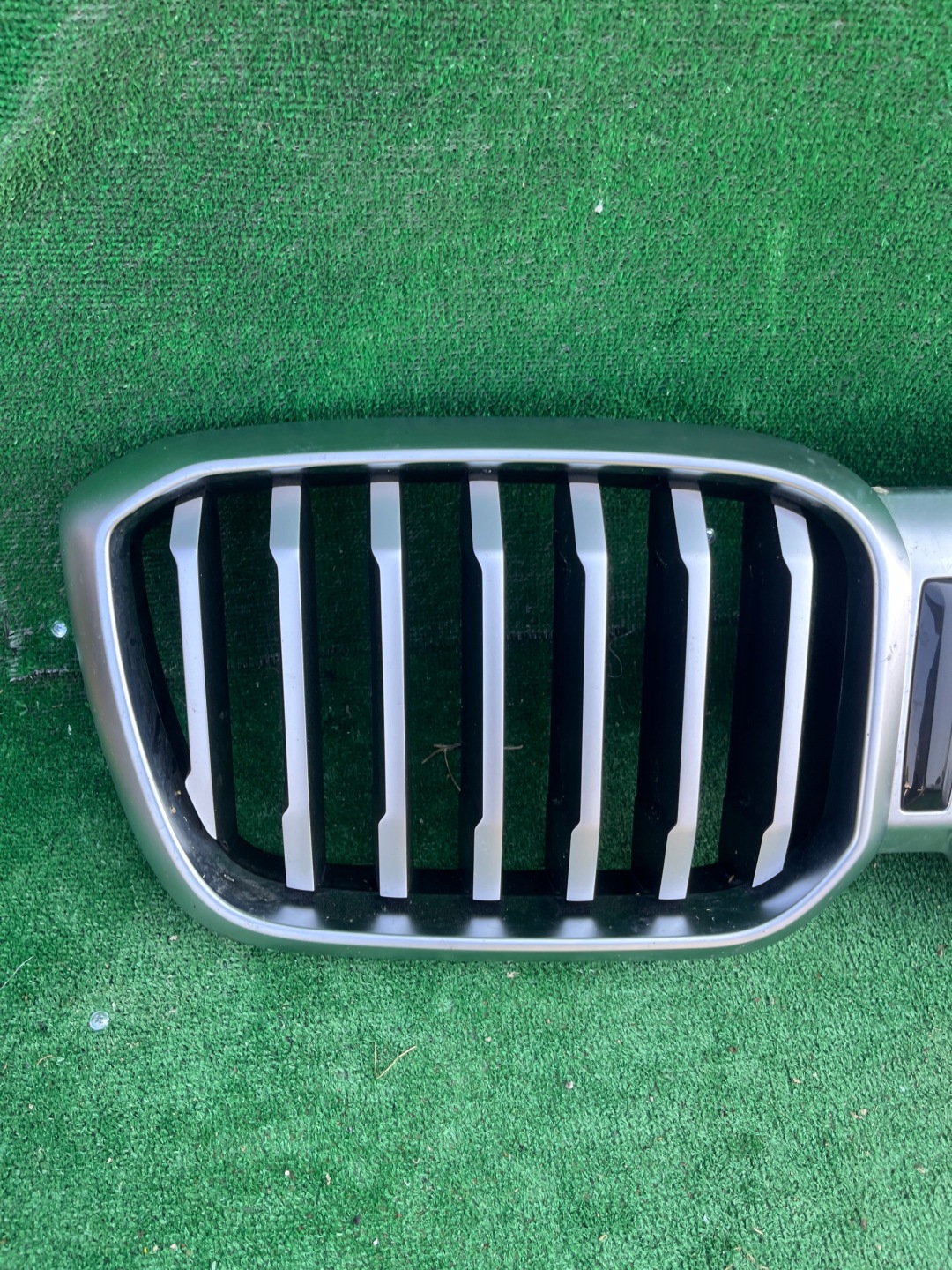 BMW X3 G01 Kühlergrill FRONTGRILL Kühlergitter 1062711 - Thumbnail 9
