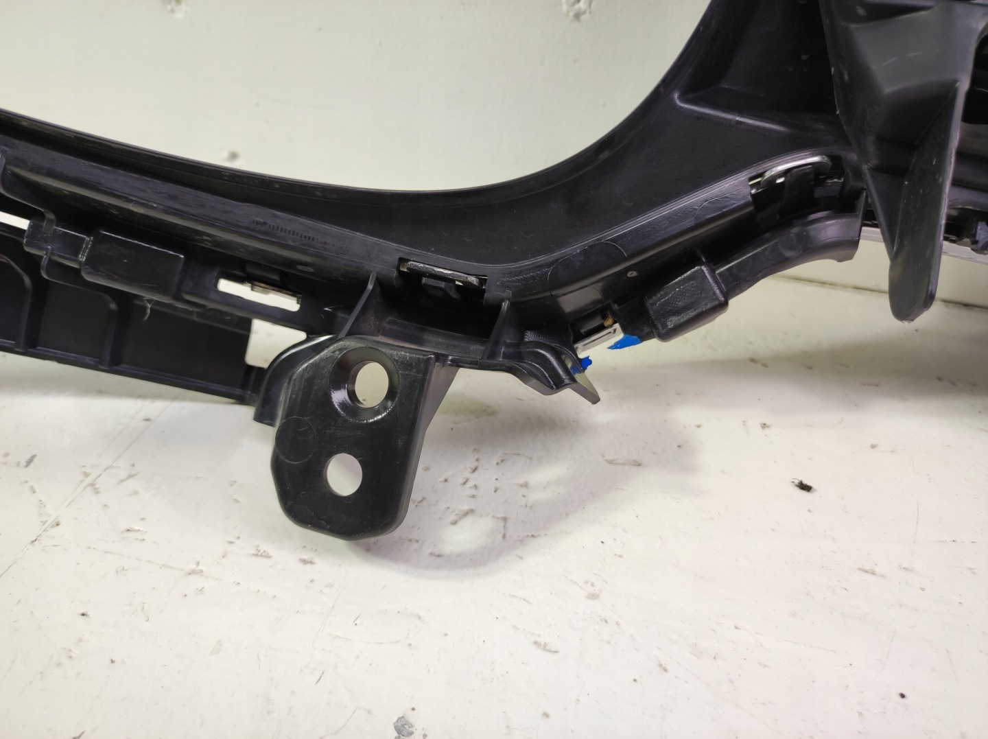Suzuki Ignis I FH Kühlergrill FRONTGRILL Kühlergitter 7214173S07214 - Thumbnail 10