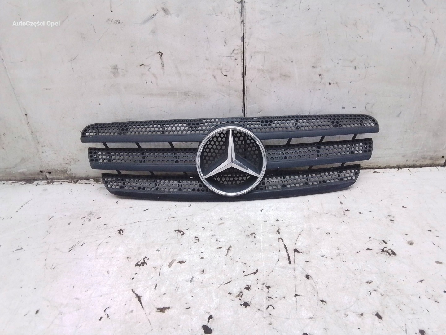 Mercedes-Benz M-Klasse W163 Kühlergrill FRONTGRILL Kühlergitter A2118800283 - Thumbnail 1