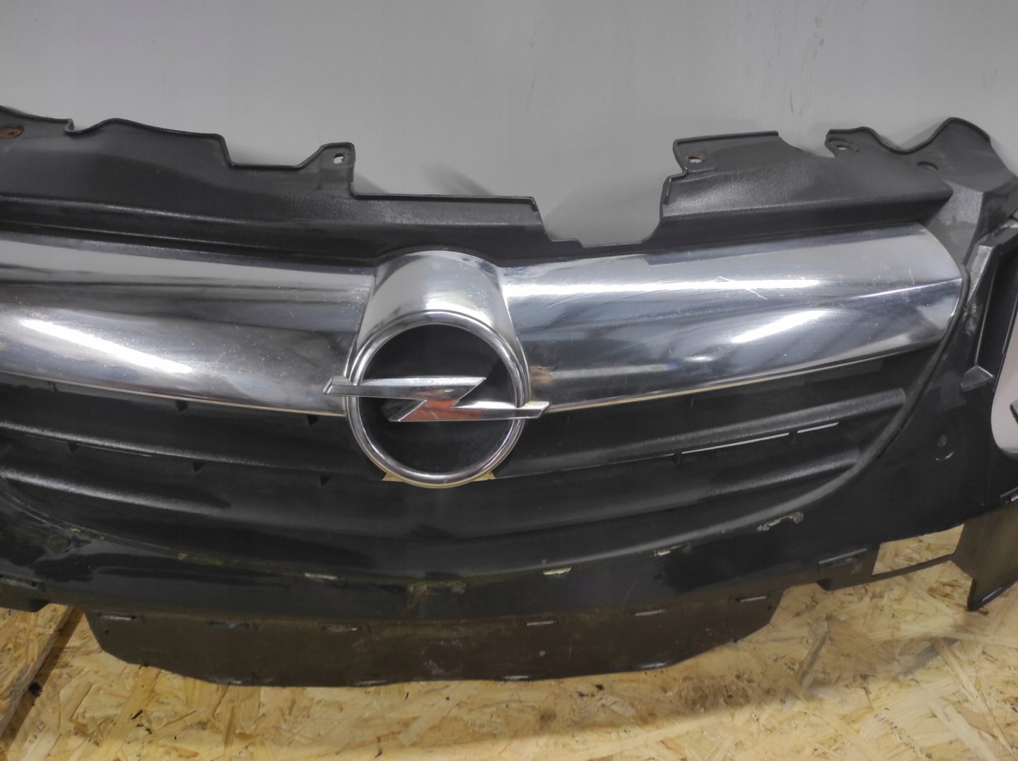 Opel Corsa Kühlergrill FRONTGRILL Kühlergitter - Thumbnail 5