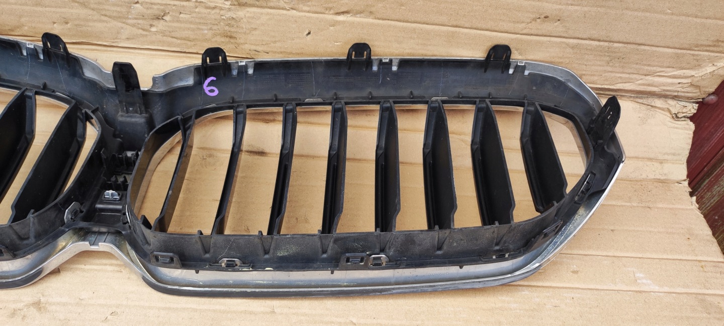 BMW 5 G31 Kühlergrill FRONTGRILL Kühlergitter 9464218 - Thumbnail 8