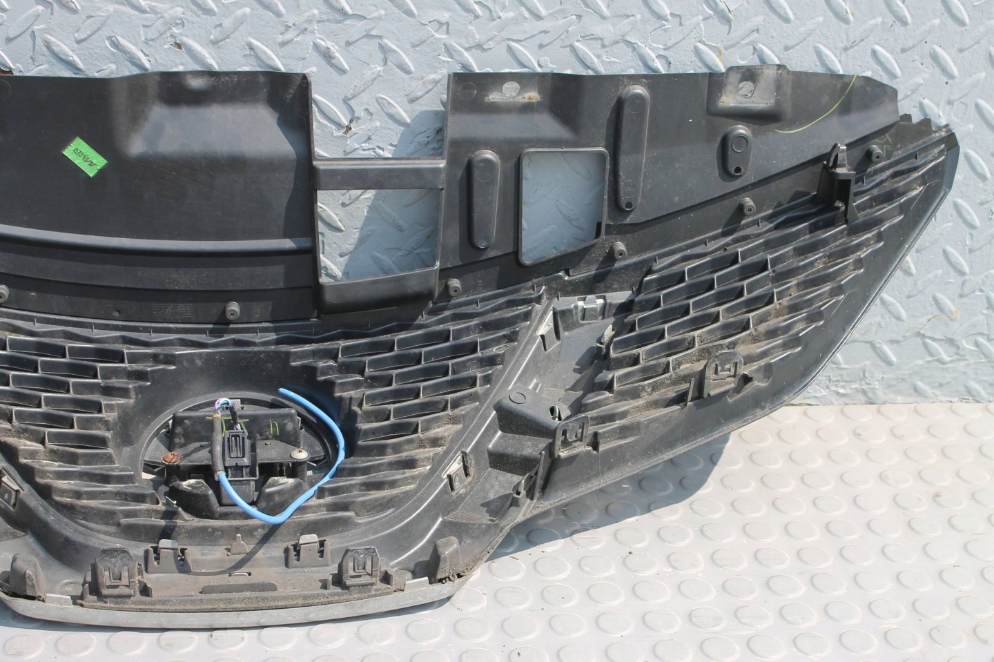 Nissan Qashqai J11 Kühlergrill FRONTGRILL Kühlergitter 623124EA0D - Thumbnail 11
