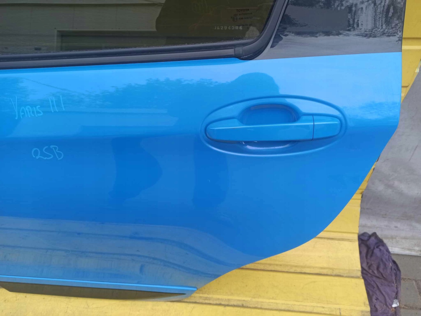 Toyota Yaris I P1 Tür Vorne Links Door 824534892A Porta Porte - Thumbnail 11