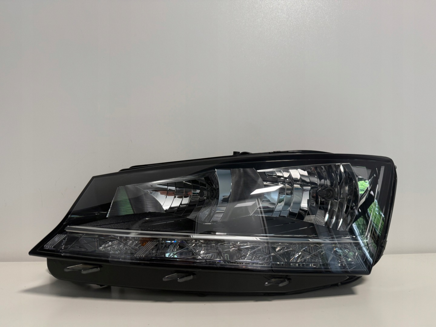 Frontscheinwerfer Skoda Fabia 6Y 6V1941015DA LED Links Scheinwerfer Headlight - Thumbnail 1