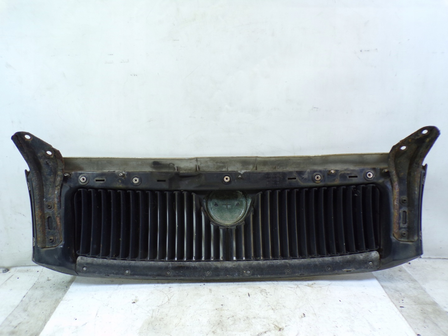 Skoda Superb 3U Kühlergrill FRONTGRILL Kühlergitter - Thumbnail 7