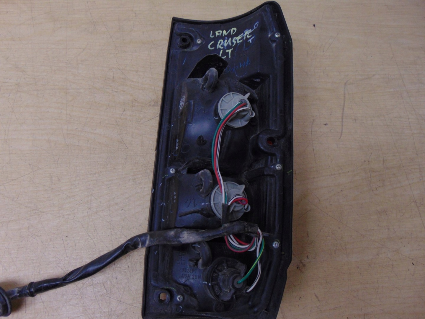 Toyota Land Cruiser J7/J9/J12/J15/J25 J7 Rückleuchte Rearlamp - Thumbnail 5