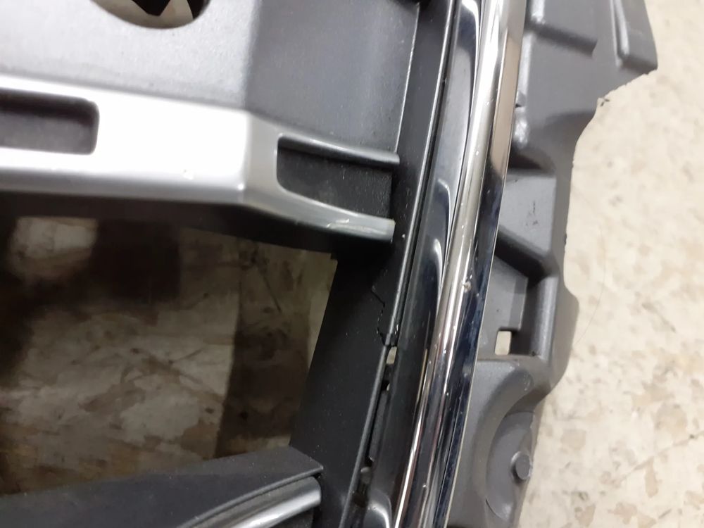 Audi 8V3 Kühlergrill FRONTGRILL Kühlergitter 8V3853651B - Thumbnail 8