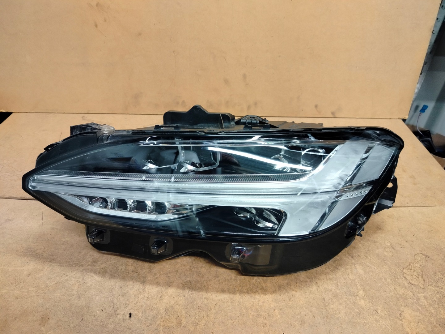 Frontscheinwerfer Volvo S90/V90 S90 31468900VO LED Links Scheinwerfer Headlight - Thumbnail 1