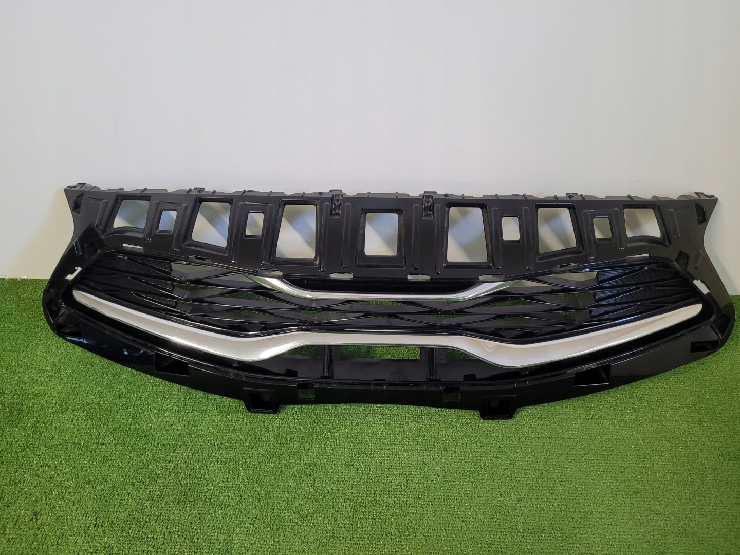 Kia Ceed CD Kühlergrill FRONTGRILL Kühlergitter - Thumbnail 1