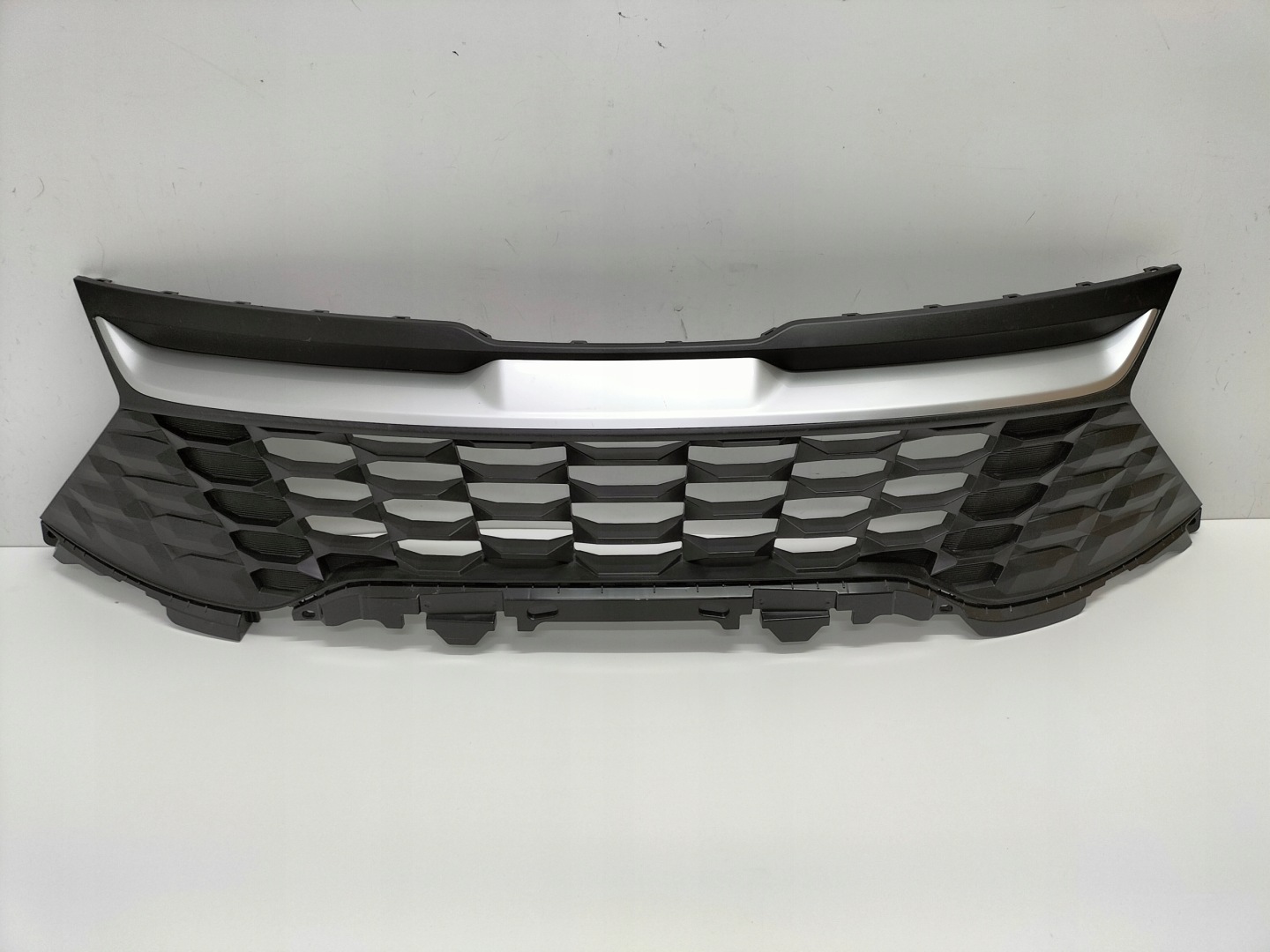 Kia Sportage JA Kühlergrill FRONTGRILL Kühlergitter - Thumbnail 1