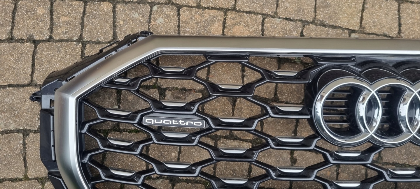 Audi Q3 Kühlergrill FRONTGRILL Kühlergitter 83F853651B0 - Thumbnail 5