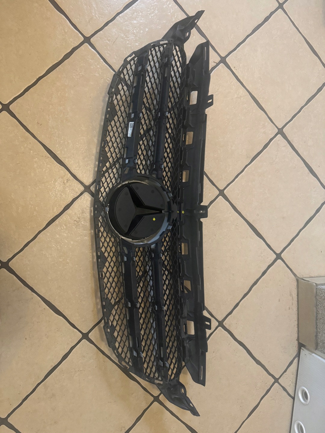 Mercedes-Benz C-Klasse W205 Kühlergrill FRONTGRILL Kühlergitter - Thumbnail 4