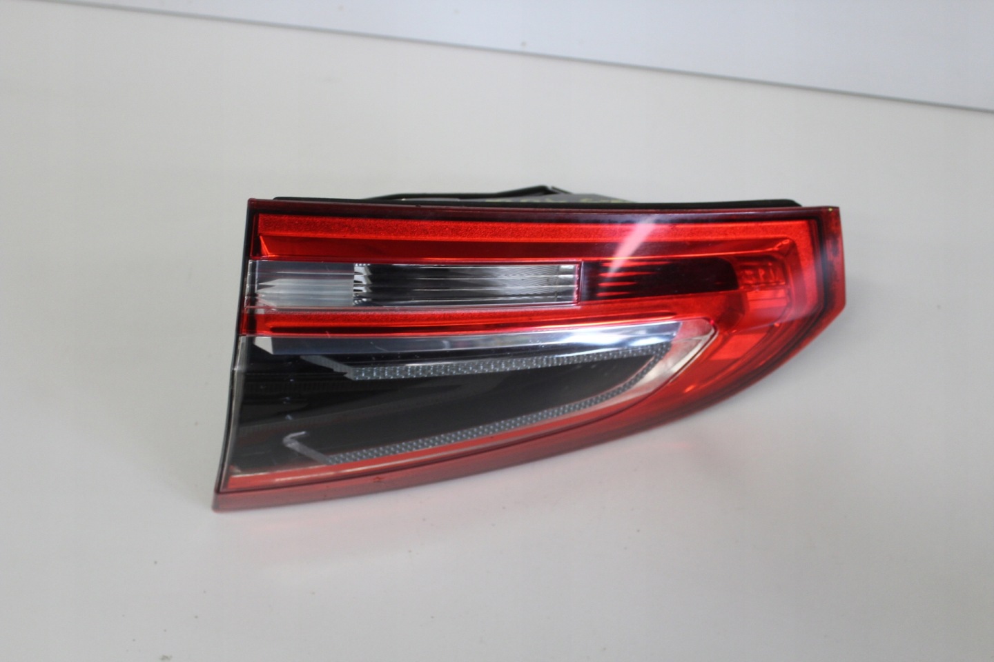 Ford S-MAX I Mk1 Rückleuchte Rearlamp - Thumbnail 1