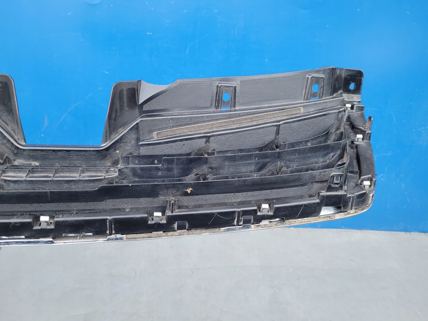 Subaru Forester SF Kühlergrill FRONTGRILL Kühlergitter 91122SG100 - Thumbnail 11