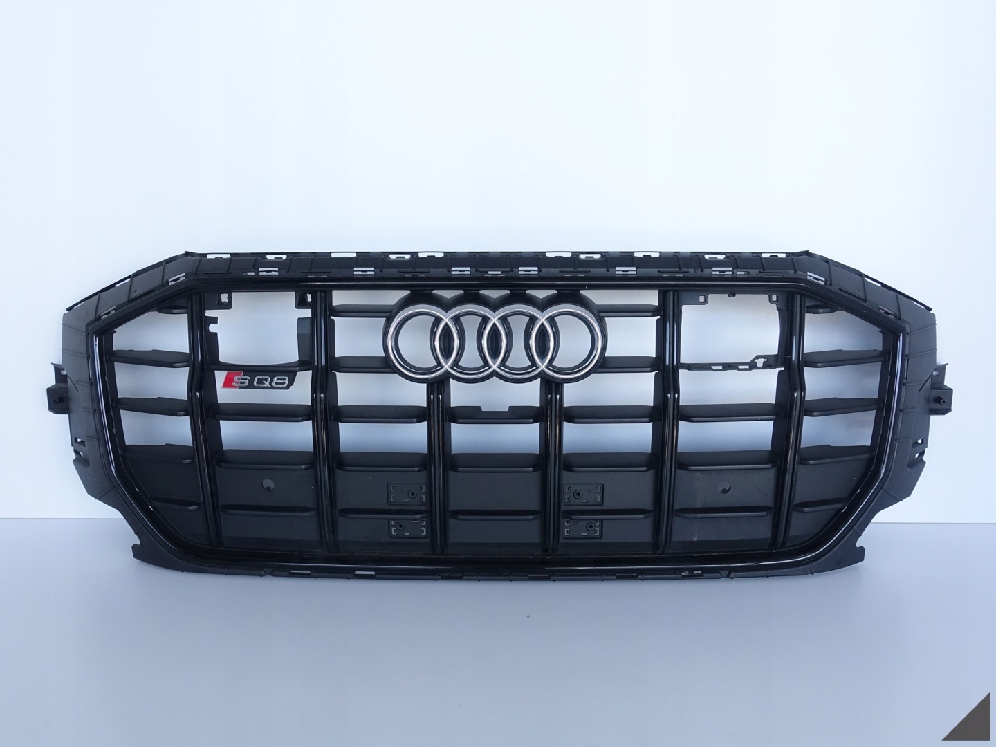 Audi Q8 Kühlergrill FRONTGRILL Kühlergitter 4M8853651AJ - Thumbnail 1