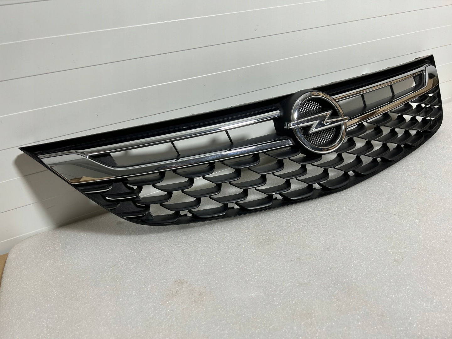 Opel Astra Kühlergrill FRONTGRILL Kühlergitter - Thumbnail 6