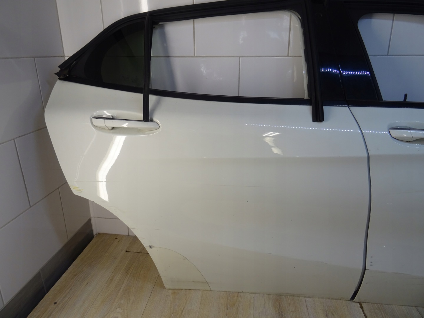 Mercedes-Benz GLA W156 Tür Vorne Rechts SUV Door A1567220210 - Thumbnail 8