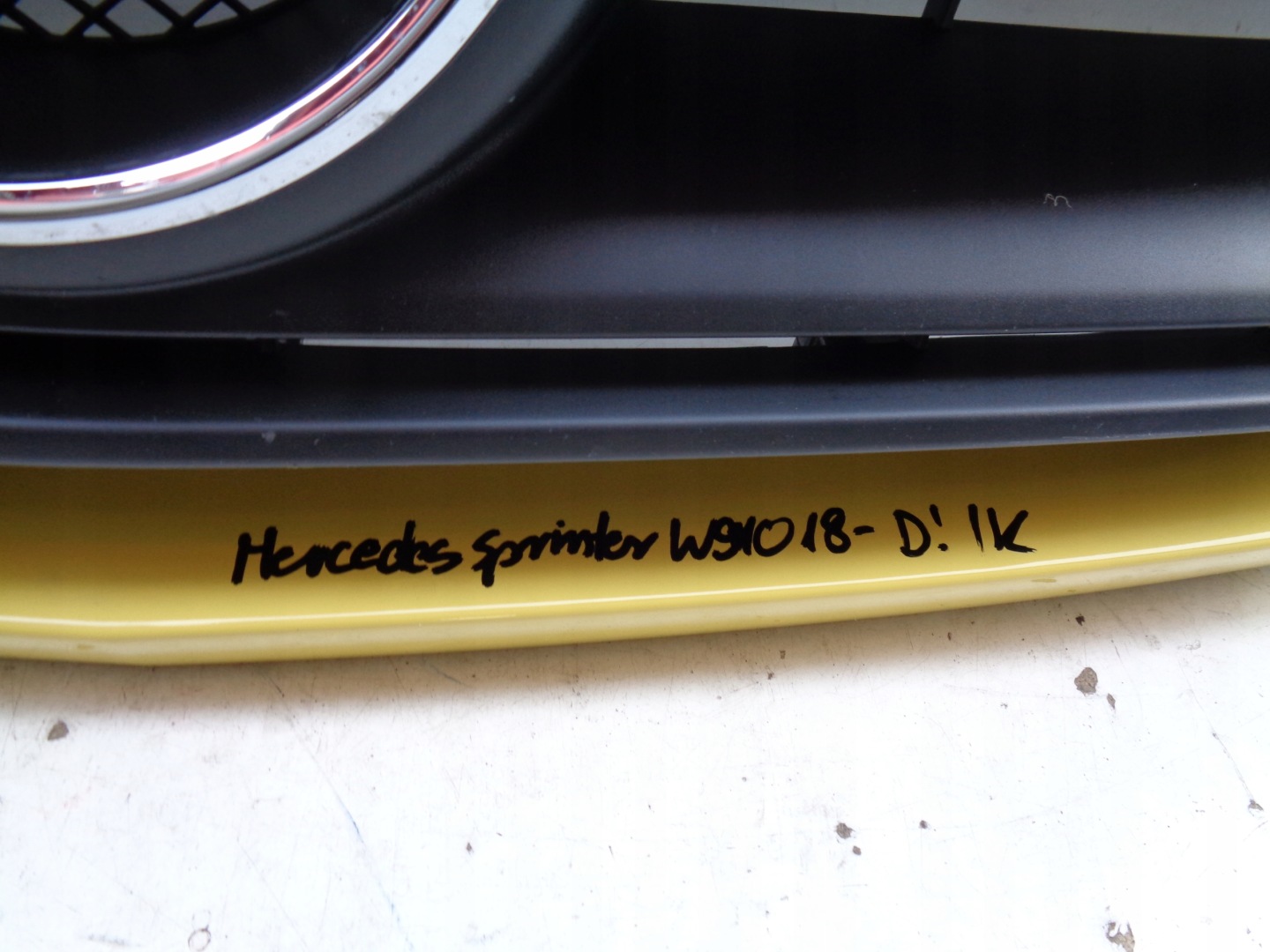Mercedes-Benz Sprinter W910 Kühlergrill FRONTGRILL Kühlergitter A9108852800 - Thumbnail 5