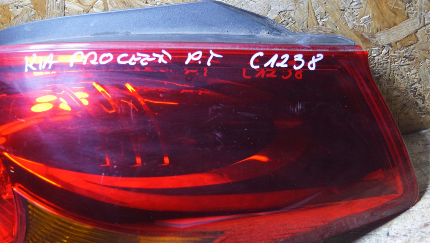 Kia Ceed CD Rückleuchte Rearlamp - Thumbnail 6