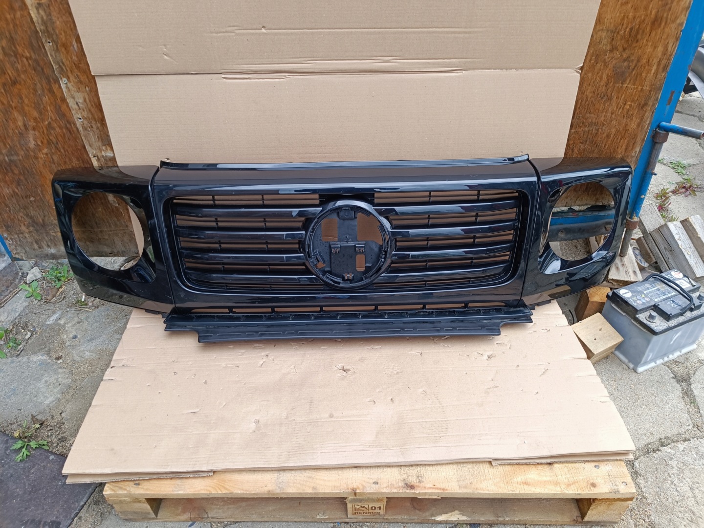 Mercedes-Benz G-Klasse W463 Kühlergrill FRONTGRILL Kühlergitter A4658880100 - Thumbnail 1