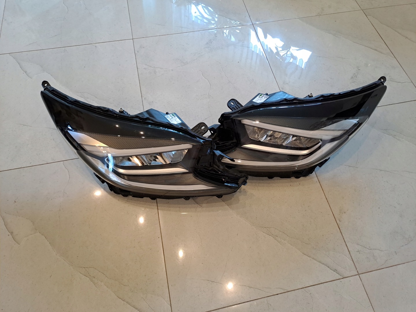 Frontscheinwerfer Toyota Aygo AB7 LED Links Scheinwerfer Headlight - Thumbnail 1