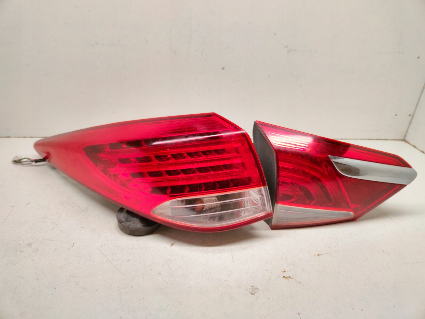 Hyundai i40 VF Rückleuchte 924023Z0 Rearlamp - Thumbnail 1