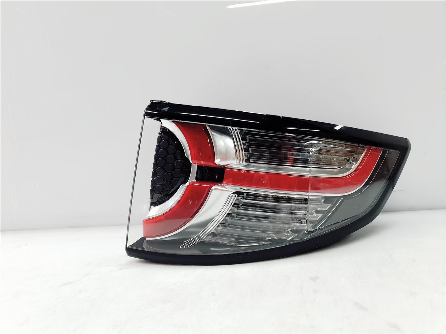 Land Rover Discovery LA Rückleuchte FK7213404C Rearlamp - Thumbnail 1