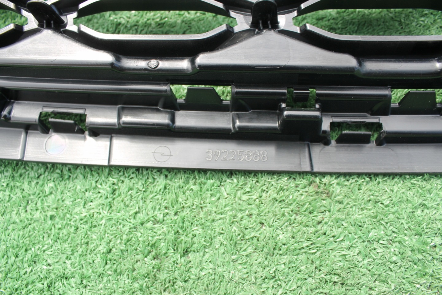 Opel Insignia Kühlergrill FRONTGRILL Kühlergitter 39225888 - Thumbnail 3