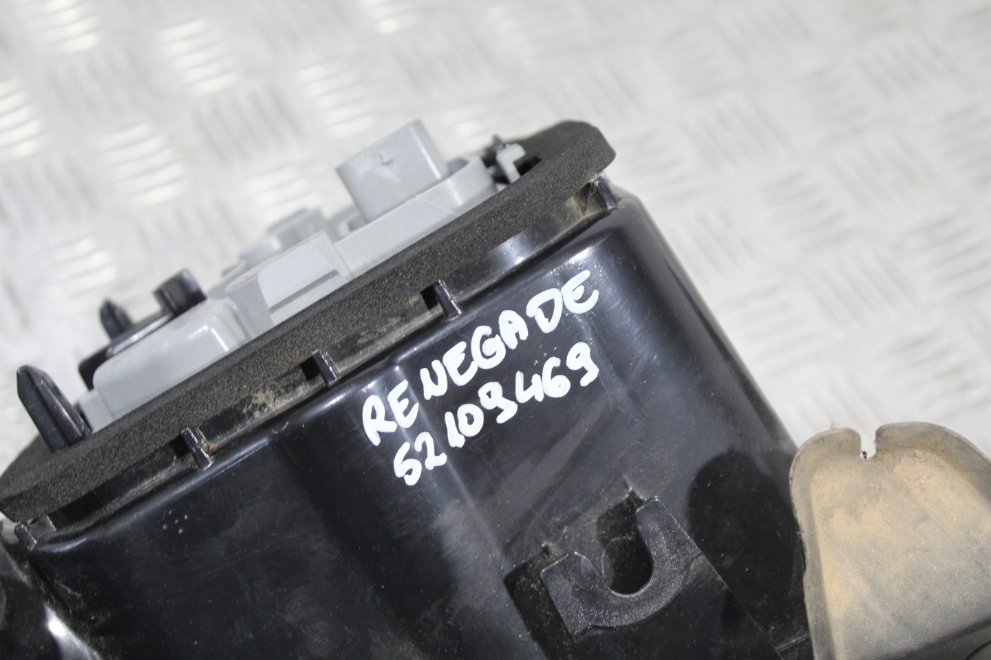 Jeep Renegade BU Rückleuchte Rearlamp - Thumbnail 6