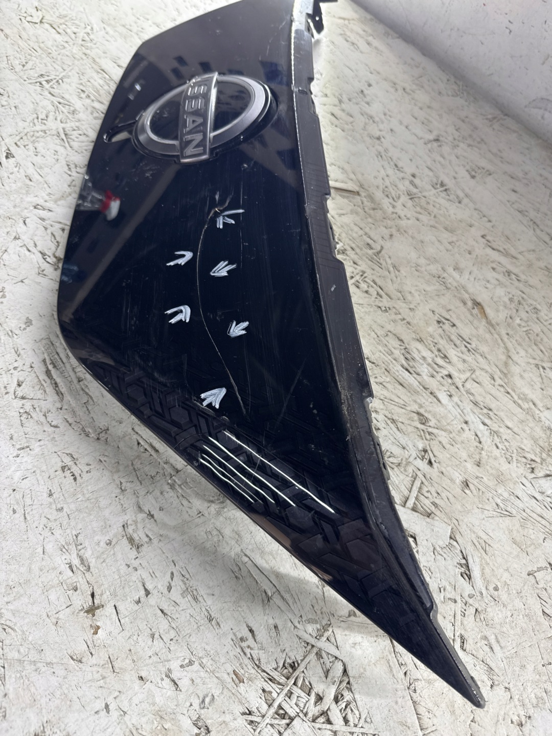 Nissan Leaf ZE0 Kühlergrill FRONTGRILL Kühlergitter 620726WK5B - Thumbnail 4