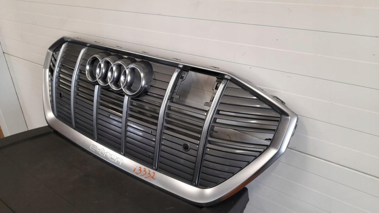 Audi e-tron Kühlergrill FRONTGRILL Kühlergitter - Thumbnail 3