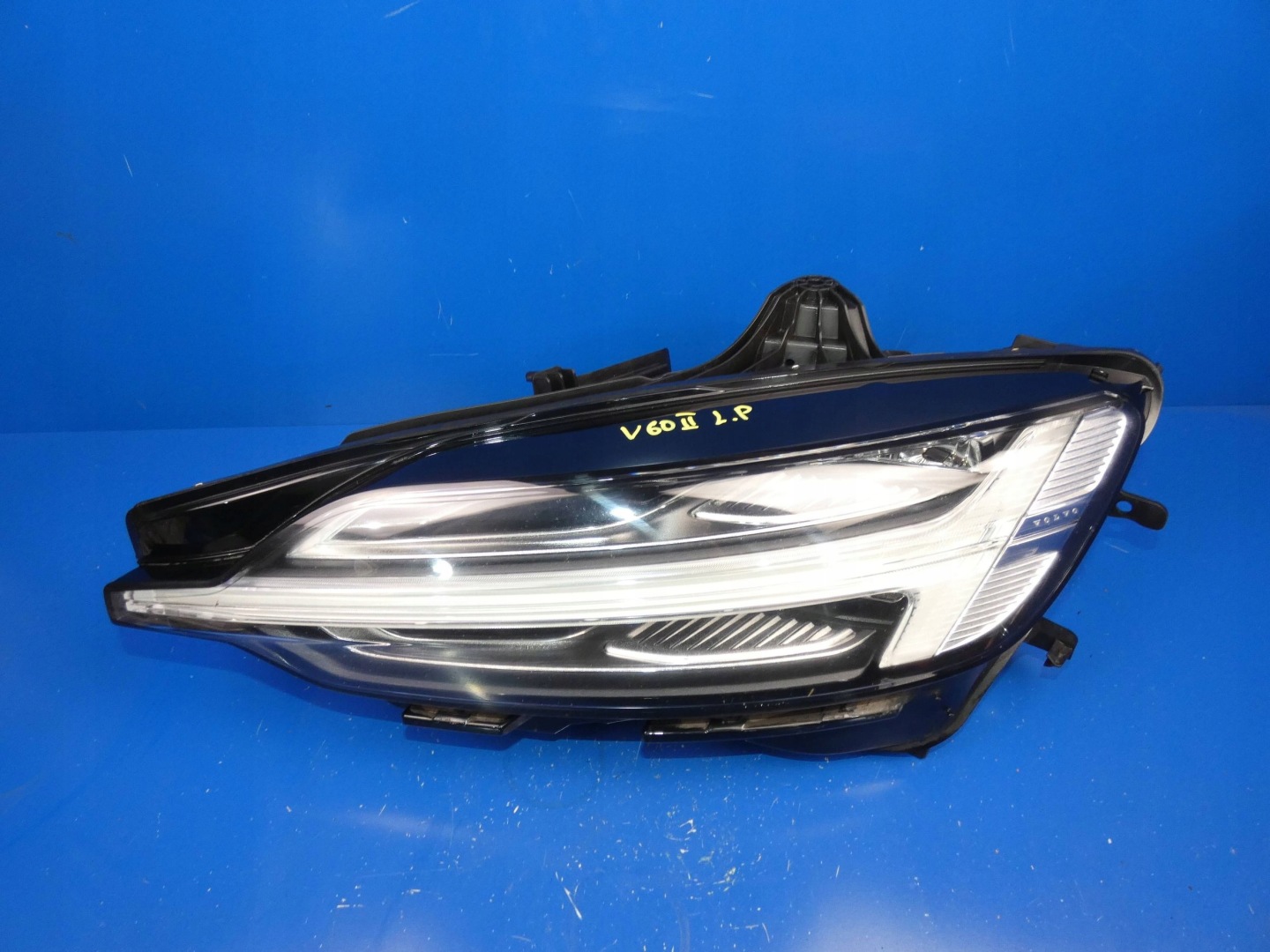 Frontscheinwerfer Volvo S60/V60 S60 LED Links Scheinwerfer Headlight - Thumbnail 1