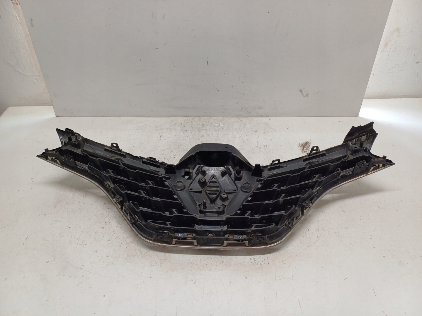 Renault Kadjar RFE Kühlergrill FRONTGRILL Kühlergitter 623103685R - Thumbnail 6