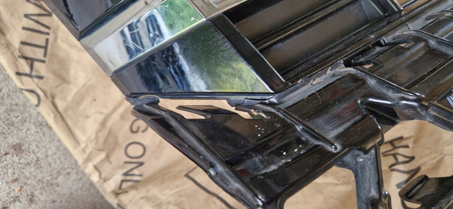 VW Crafter Kühlergrill FRONTGRILL Kühlergitter 7C0853653L0 - Thumbnail 6