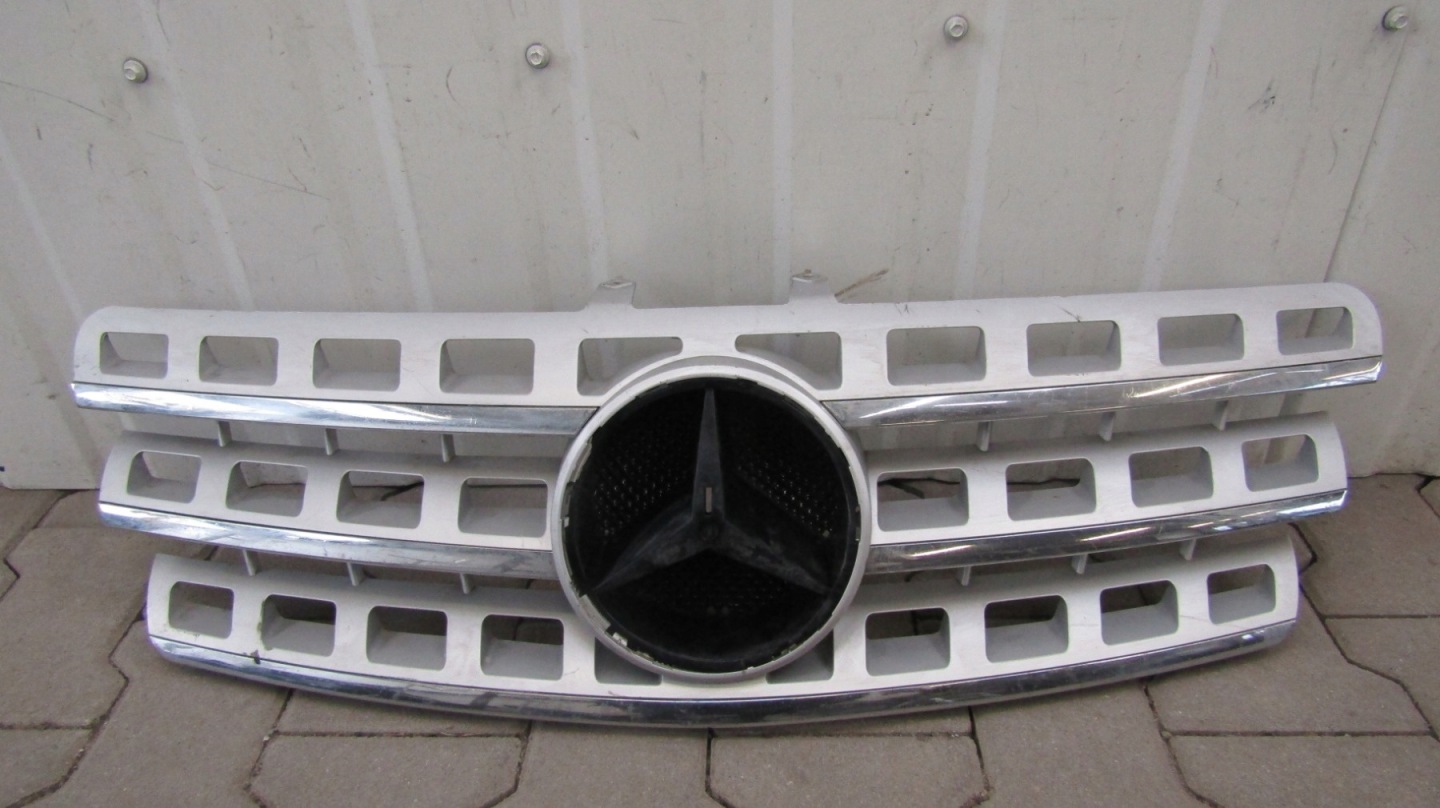 Mercedes-Benz M-Klasse W164 Kühlergrill FRONTGRILL Kühlergitter A1648880923 - Thumbnail 1