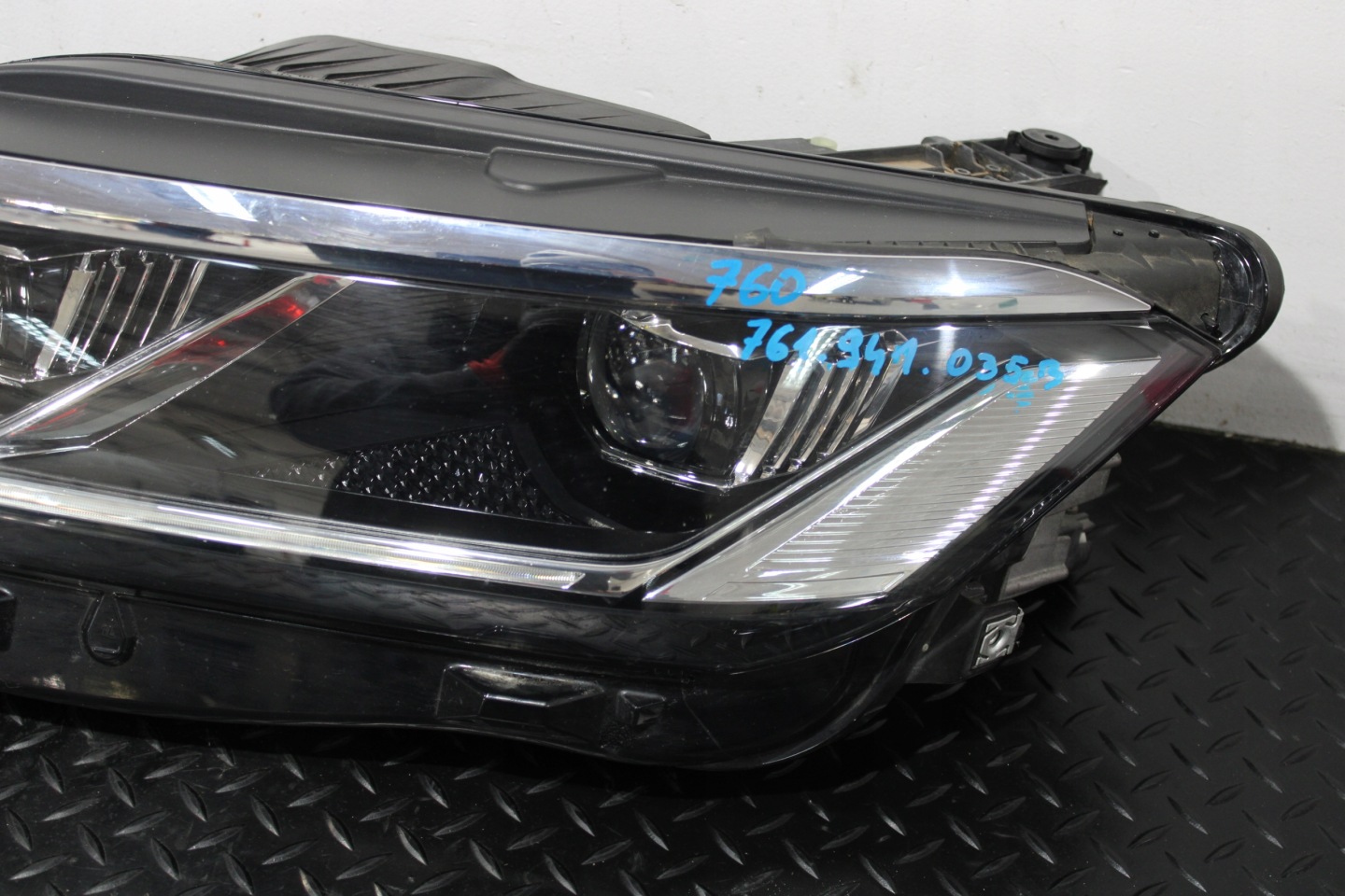 Frontscheinwerfer VW Touareg I 761941036B LED Links Scheinwerfer Headlight - Thumbnail 7