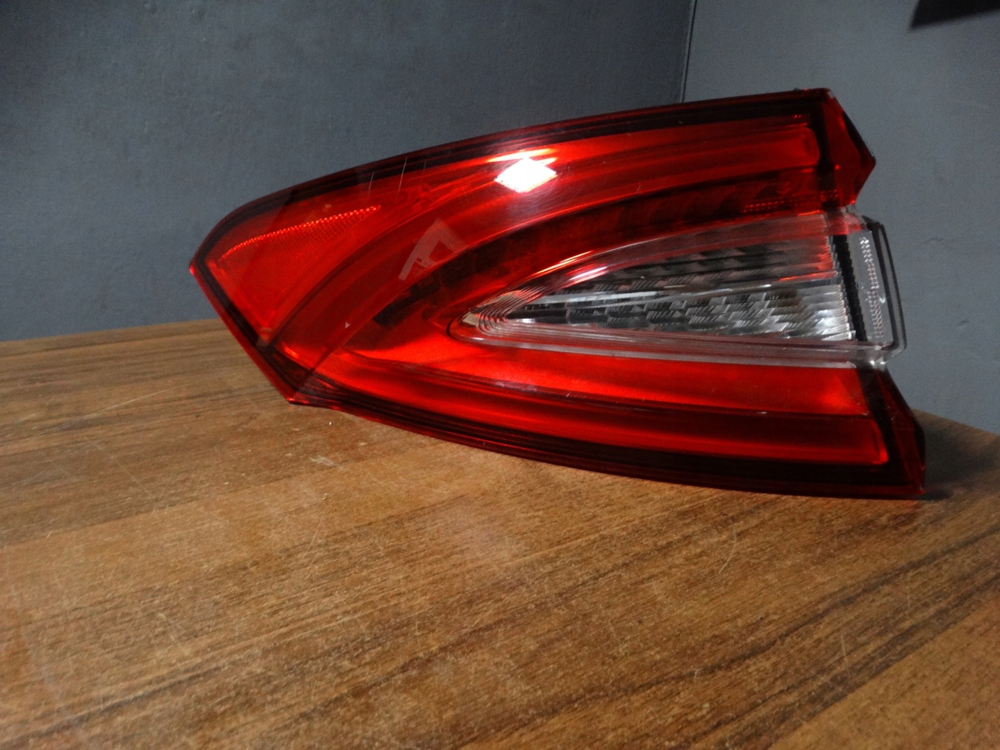 Maserati Levante AM156 Rückleuchte 67010683155 Rearlamp - Thumbnail 1
