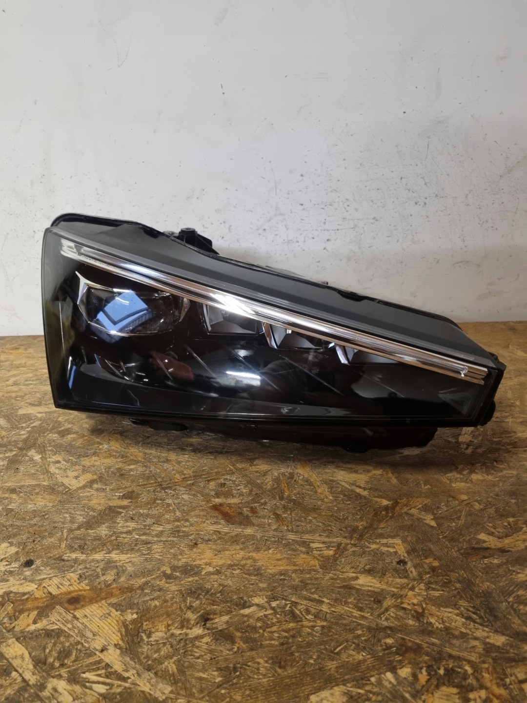 Frontscheinwerfer Skoda Scala NW LED Rechts Scheinwerfer Headlight - Thumbnail 1