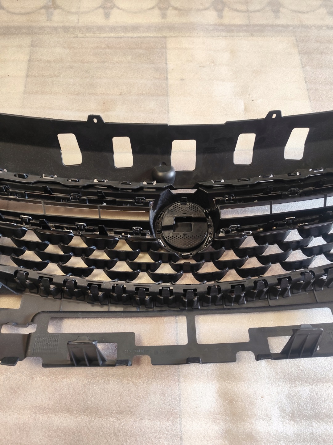Opel Astra Kühlergrill FRONTGRILL Kühlergitter 13448088 - Thumbnail 7