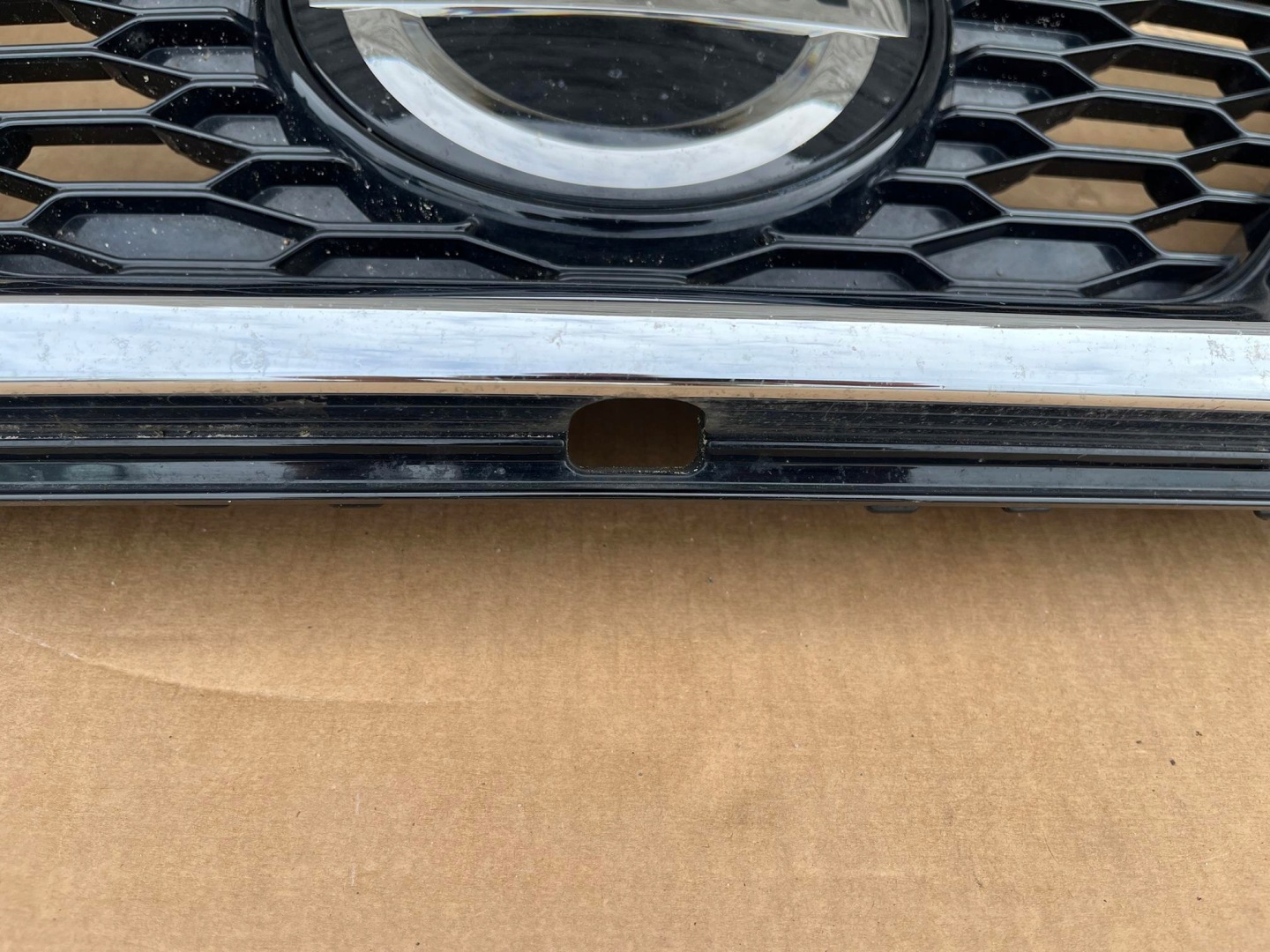 Nissan Qashqai J11 Kühlergrill FRONTGRILL Kühlergitter 62310HV3AU - Thumbnail 9