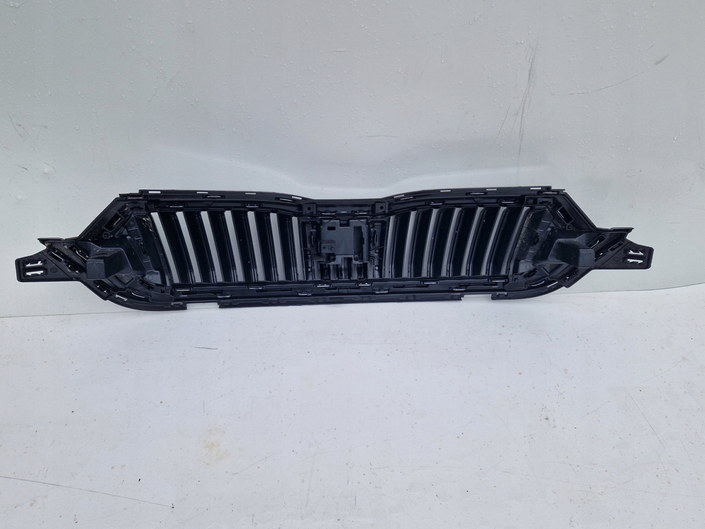 Skoda Octavia 1U Kühlergrill FRONTGRILL Kühlergitter - Thumbnail 4