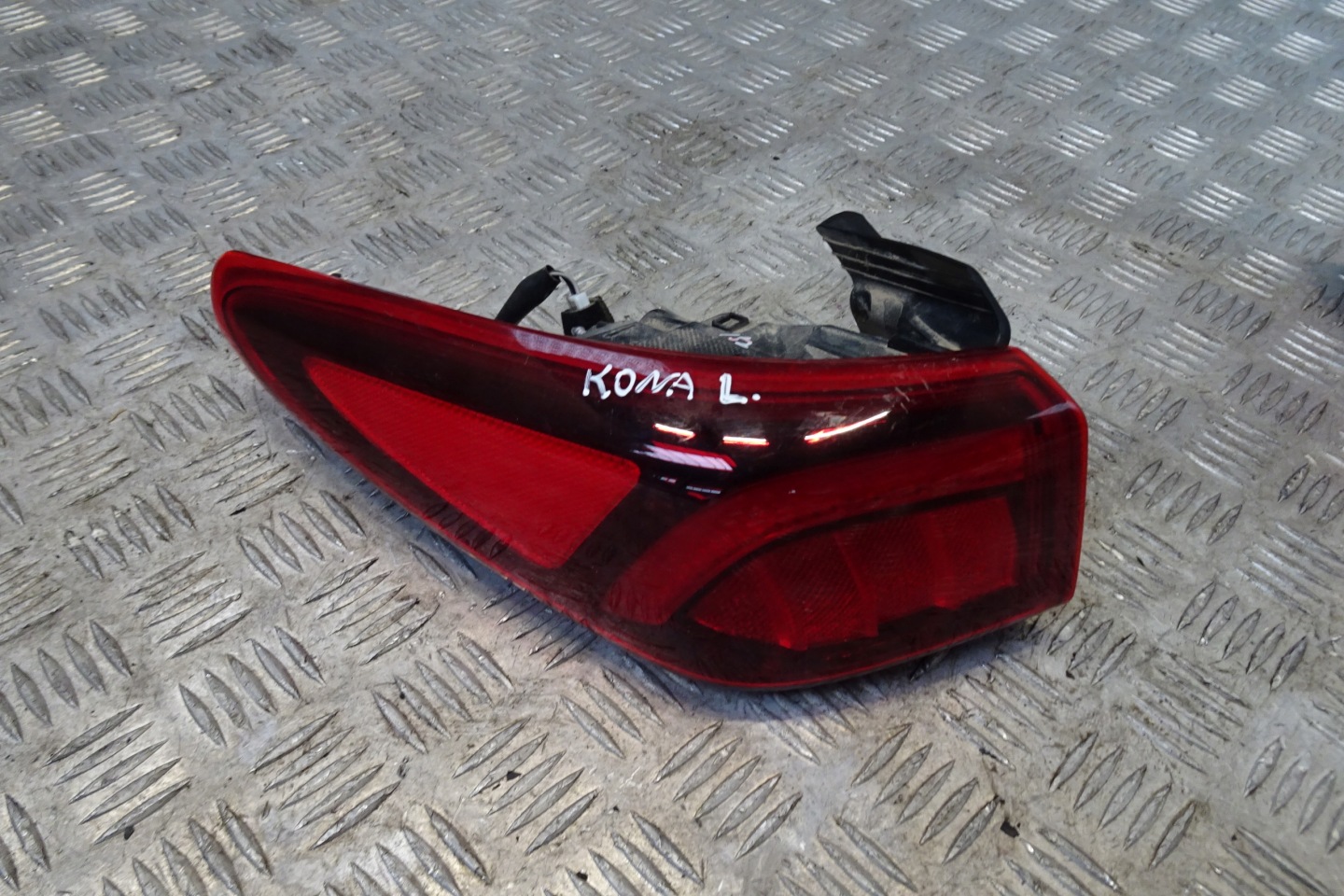 Hyundai Kona OS Rückleuchte 92401J9600 Rearlamp - Thumbnail 1