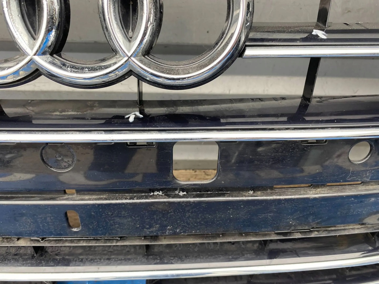 Audi A8 Kühlergrill FRONTGRILL Kühlergitter 4N0853651J - Thumbnail 7