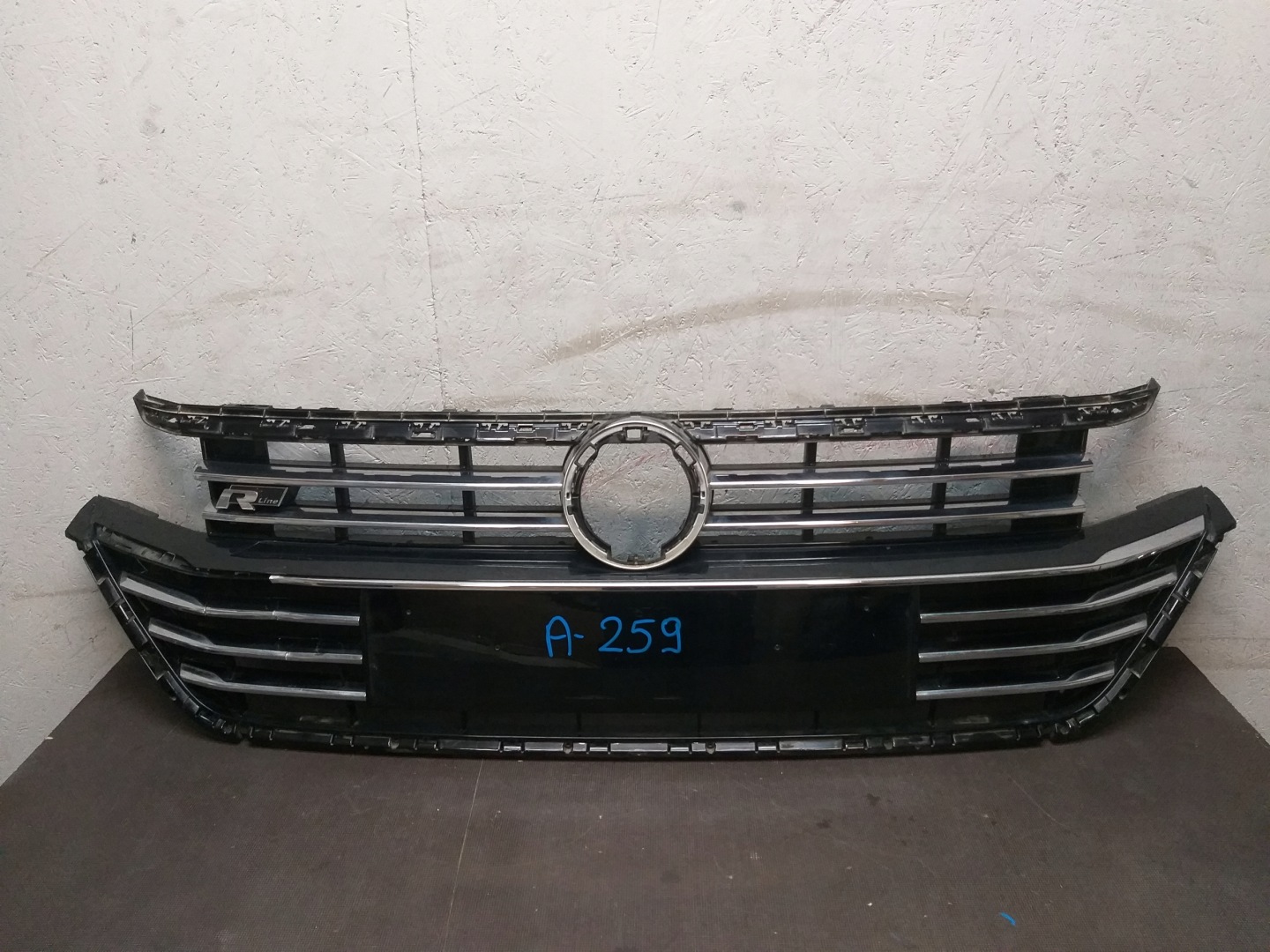 VW Arteon 3H Kühlergrill FRONTGRILL Kühlergitter 3G8853651 - Thumbnail 1