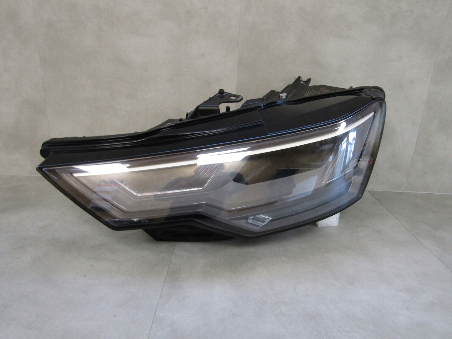 Frontscheinwerfer Audi A6 4K0941033 LED Links Scheinwerfer Headlight - Thumbnail 1