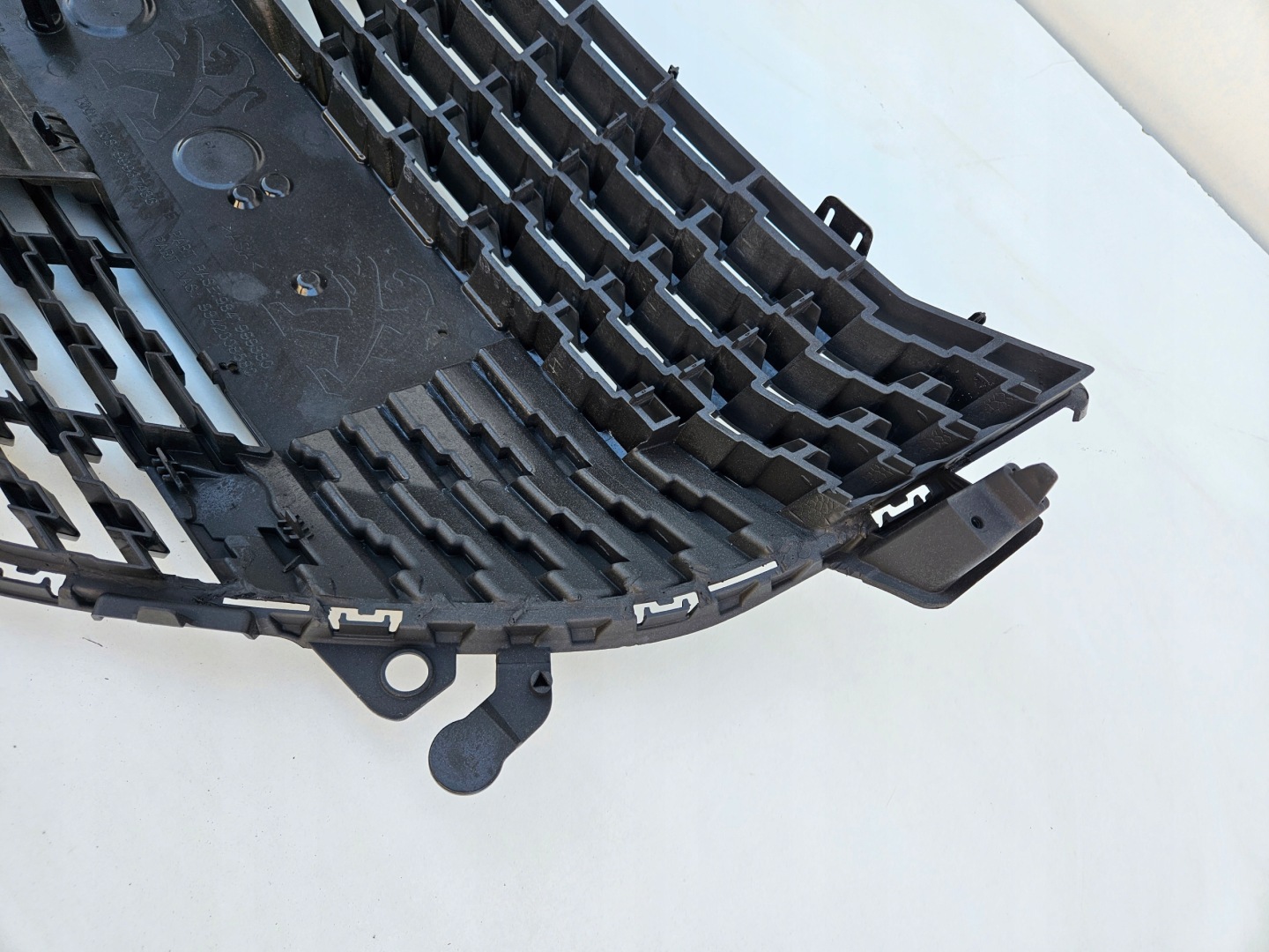 Peugeot 208 I Kühlergrill FRONTGRILL Kühlergitter 9841999880 - Thumbnail 7