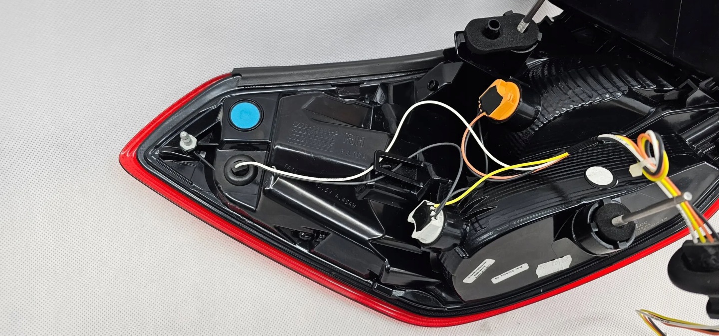 Ford Focus III Mk3 Rückleuchte NX7B13404DC Rearlamp - Thumbnail 9
