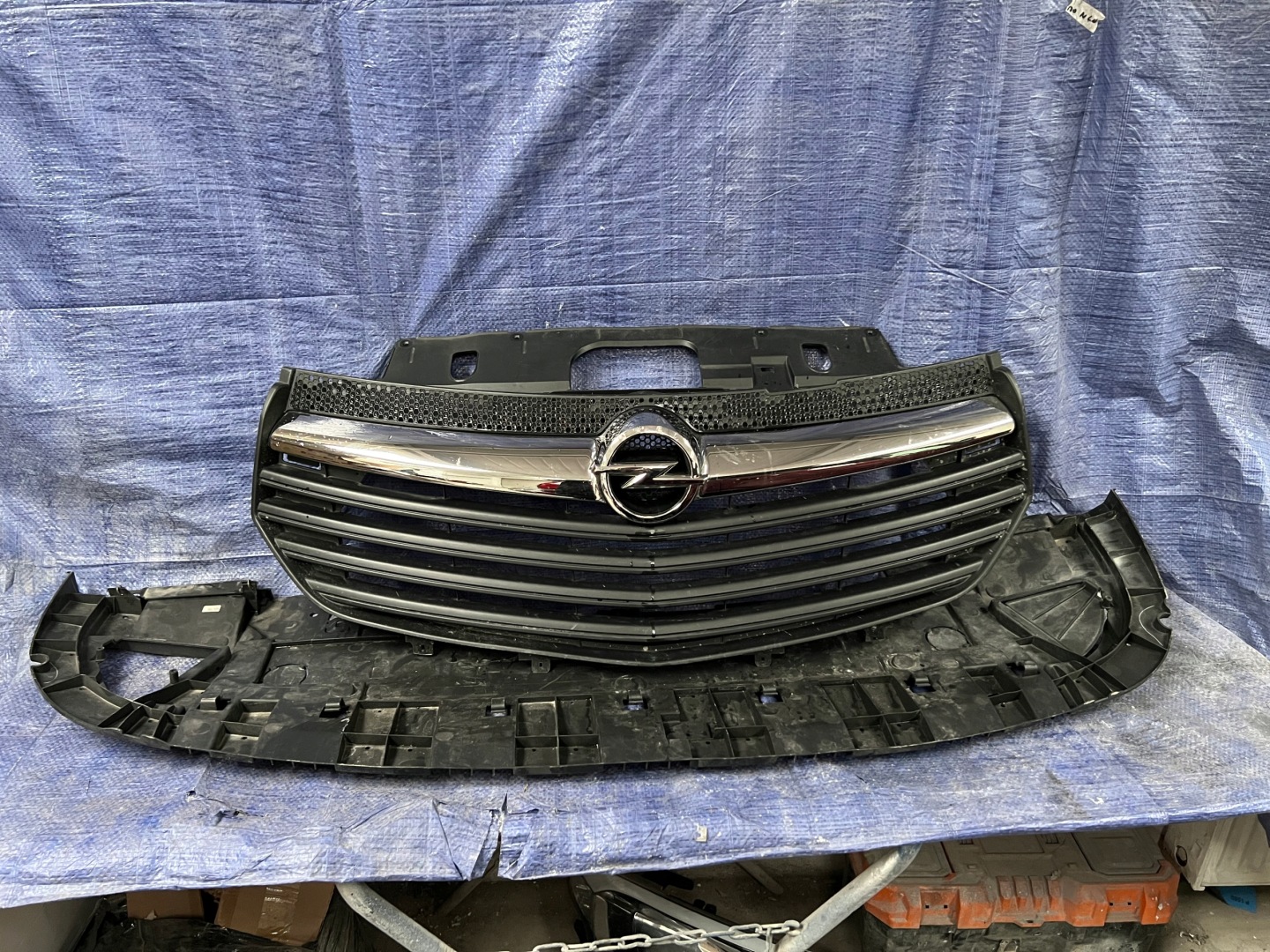 Opel Vivaro C Kühlergrill FRONTGRILL Kühlergitter - Thumbnail 1