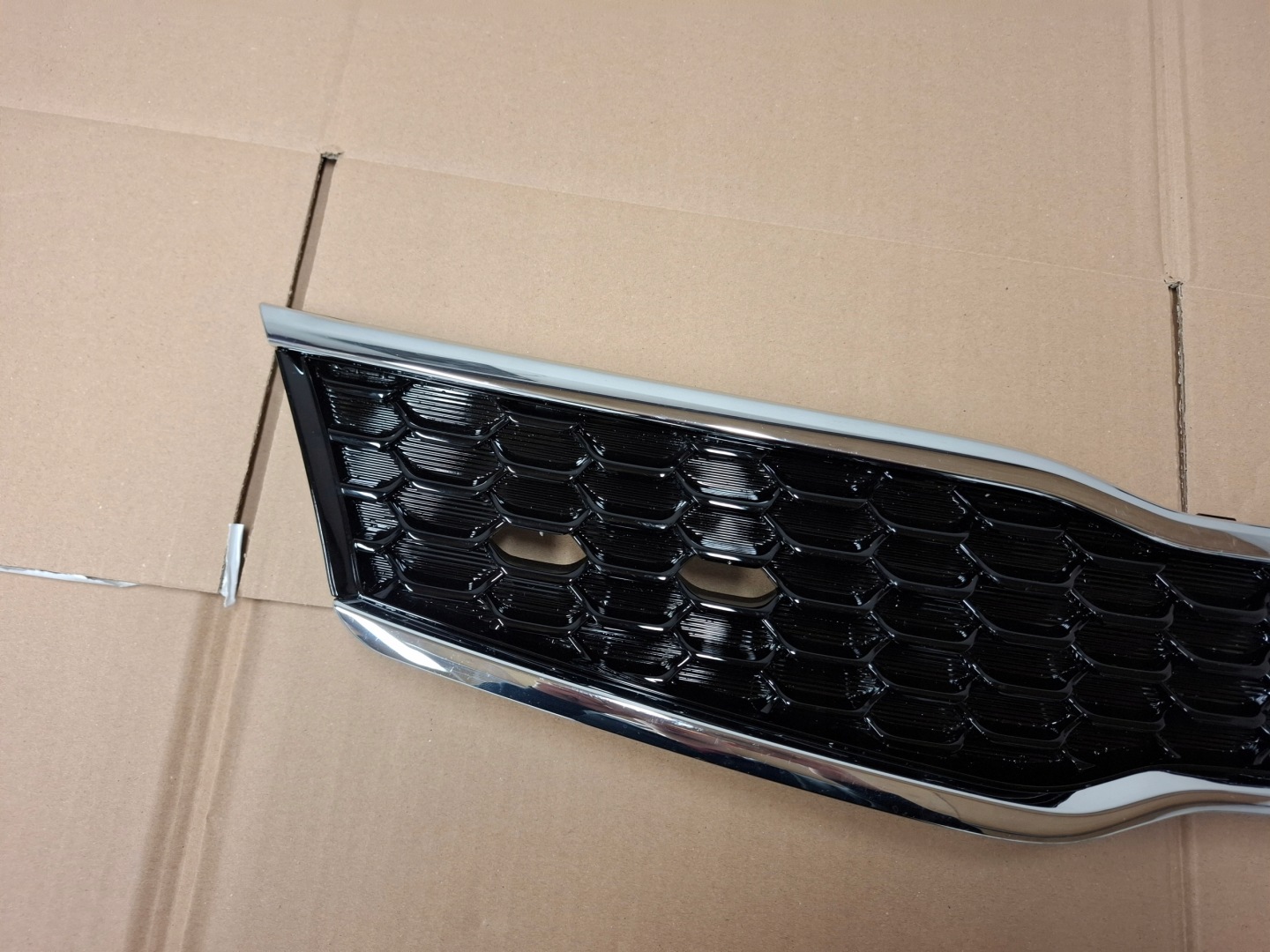 Kia Rio YB Kühlergrill FRONTGRILL Kühlergitter - Thumbnail 2